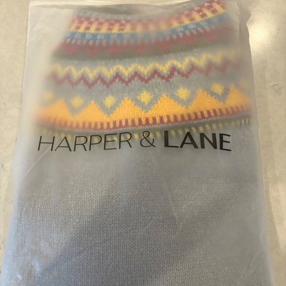 Harper Lane Pullover Sweater w/ crewneck - Picture 3 of 3